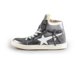 KNJR Sneakers