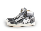 KNJR Sneakers