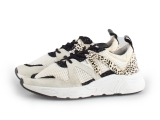 Wysh Sneakers