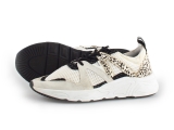Wysh Sneakers