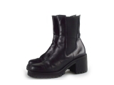 Harper Chelsea Boots