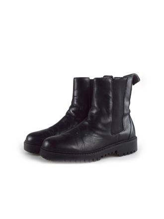  Guess Chelsea Boots 174608
 [MAAT] 39
 
