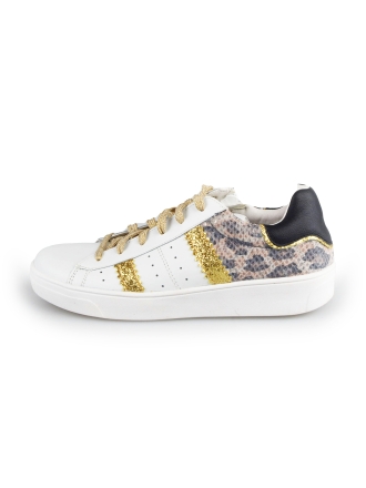 DSTRCT Sneakers Wit 175423
 Maat 36
 