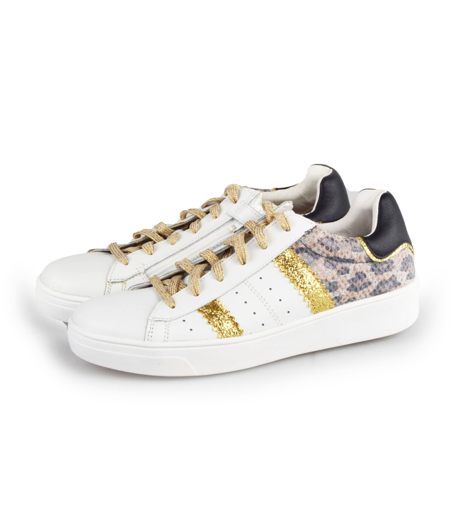 Dstrct Sneakers