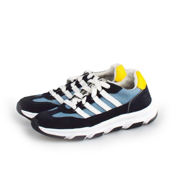 Dstrct Sneakers