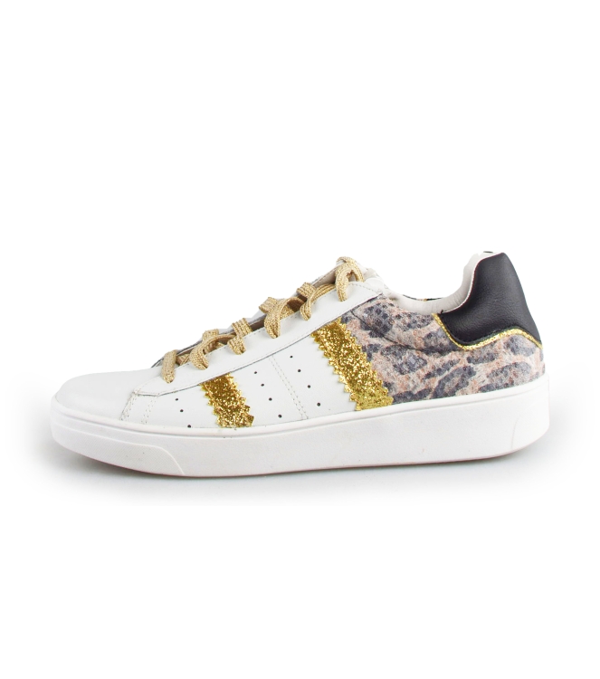 Dstrct Sneakers