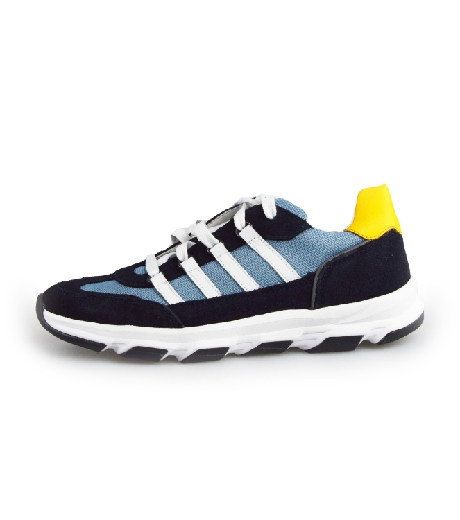 Dstrct Sneakers