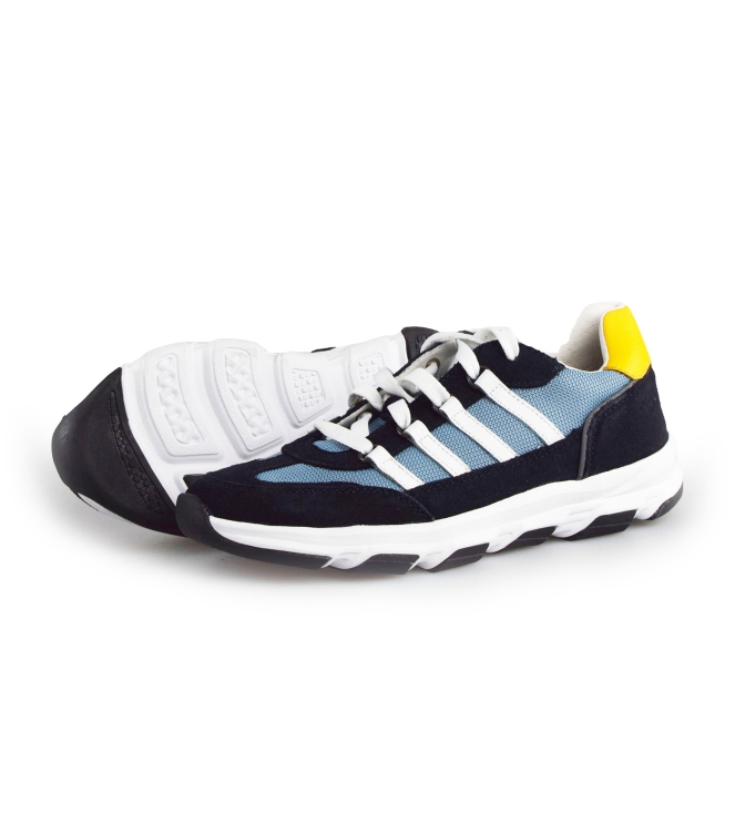 Dstrct Sneakers