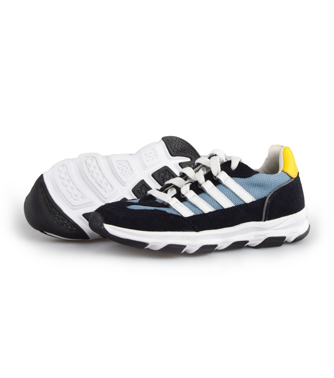 Dstrct Sneakers