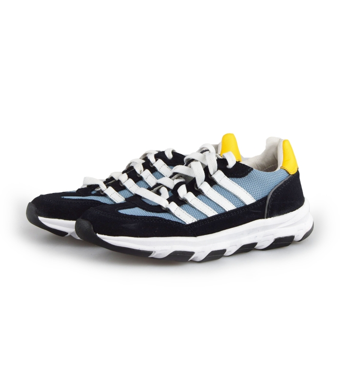 Dstrct Sneakers