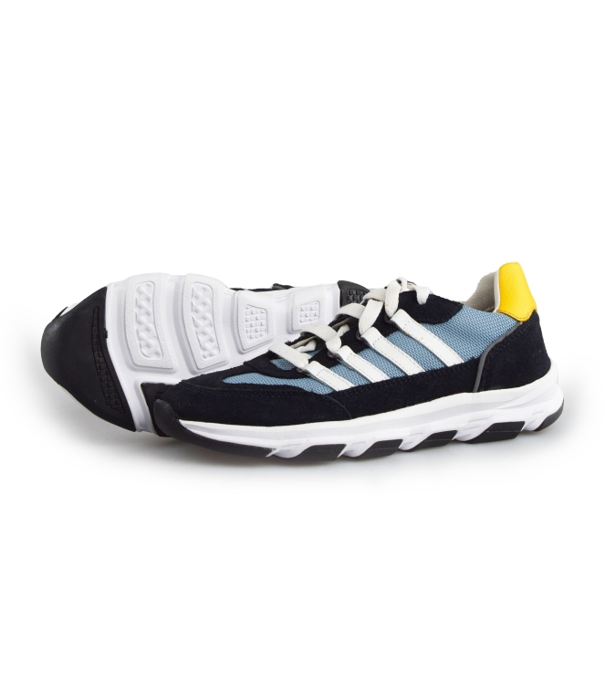 Dstrct Sneakers