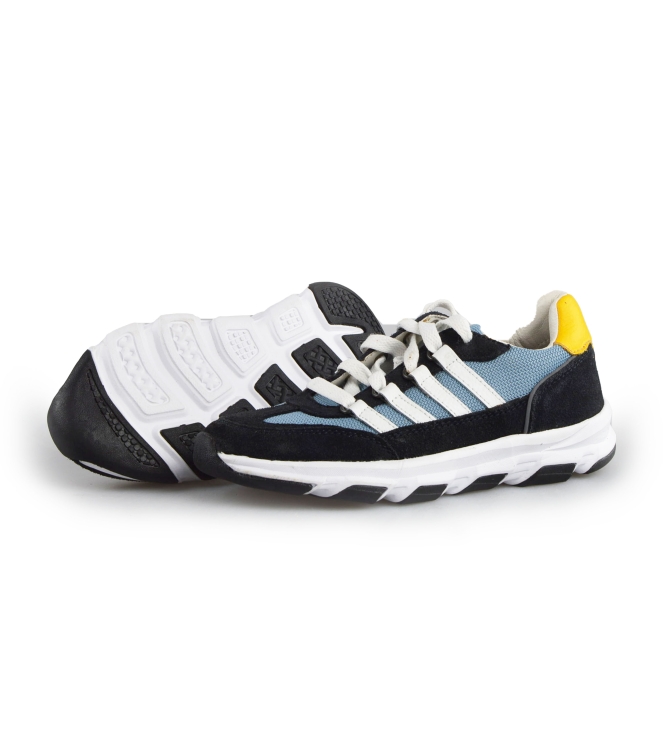 Dstrct Sneakers
