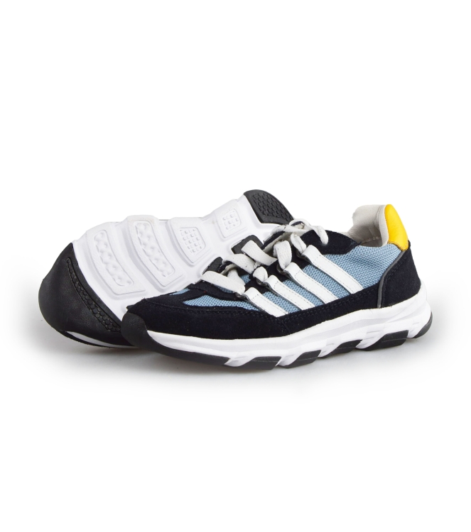 Dstrct Sneakers