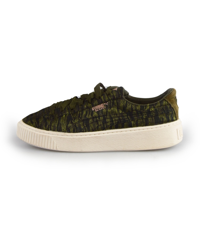 Puma Sneakers