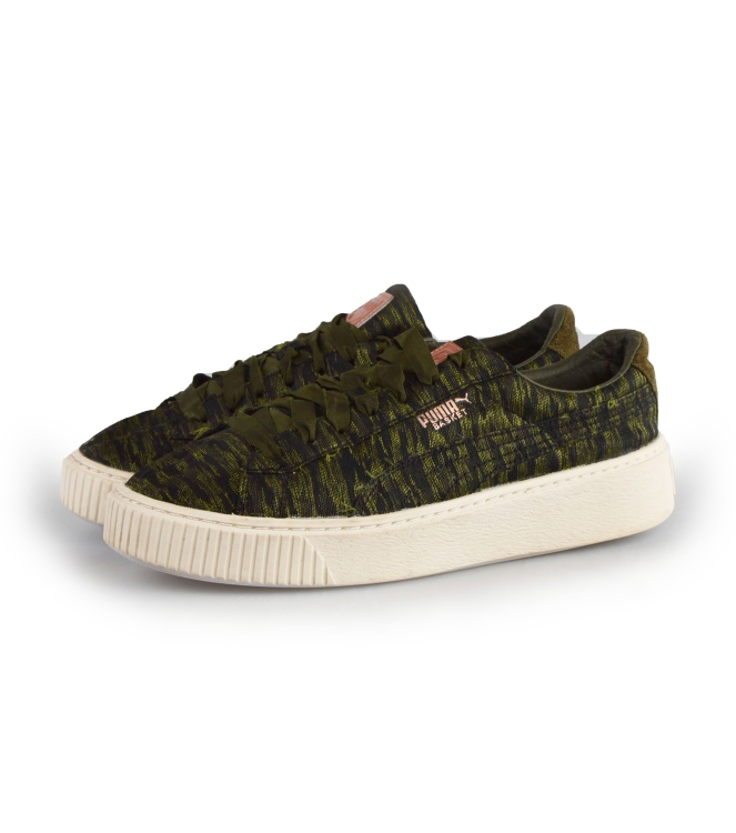 Puma Sneakers