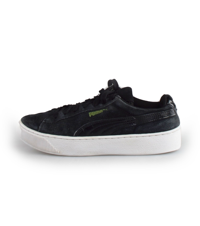 Puma Sneakers