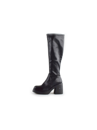  Omoda Laarzen 181605
 [MAAT] 37
 