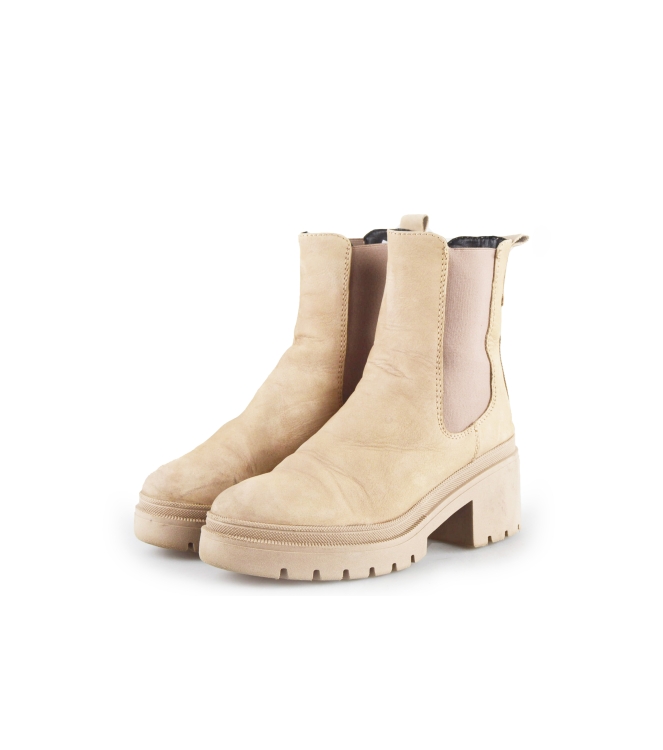 Posh Chelsea Boots