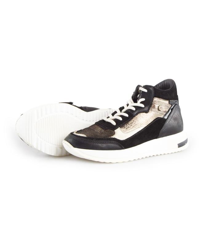 Giga Hoge Sneakers