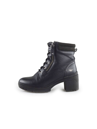 Mustang Veterboots Zwart 187458
 Maat 39
 