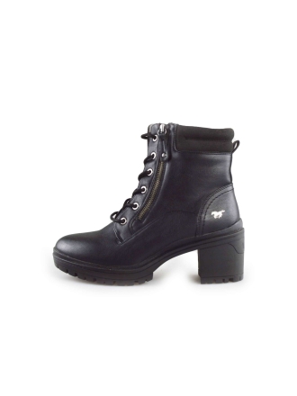 Mustang Veterboots Zwart 188464
 Maat 39
 
