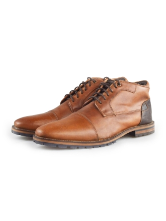  Bullboxer Veterschoenen 190242
 [MAAT] 42
 