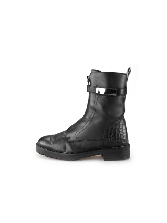  Omoda Enkellaarzen 190630
 [MAAT] 37
 