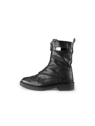  Omoda Enkellaarzen 190705
 [MAAT] 38
 