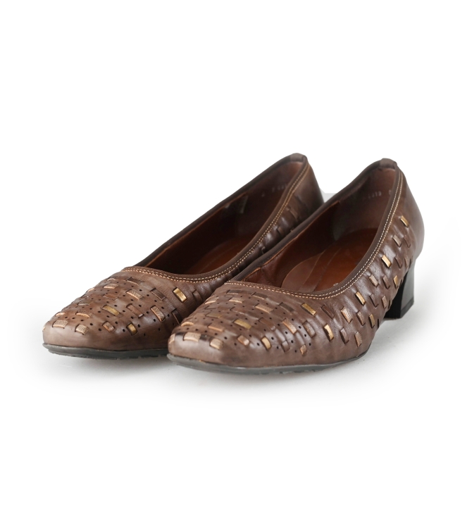 Ara Pumps