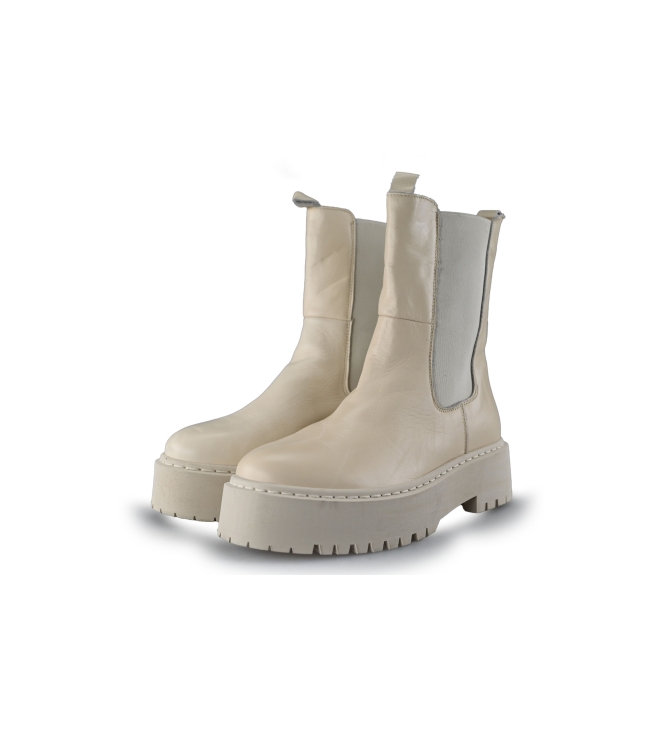 Ann Rocks Chelsea Boots