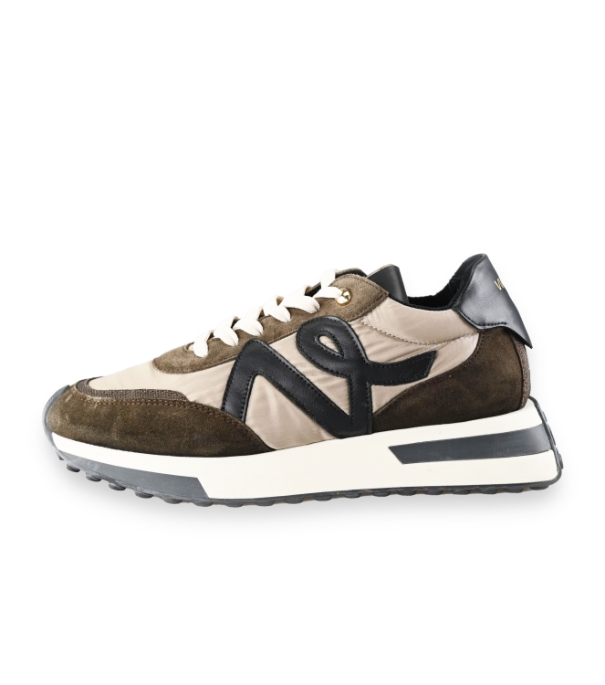 Via Vai Sneakers