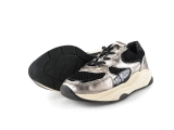Lina Locchi Sneakers