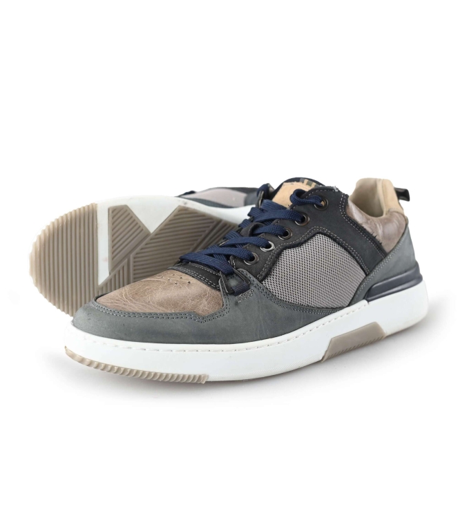Sub55 Sneakers