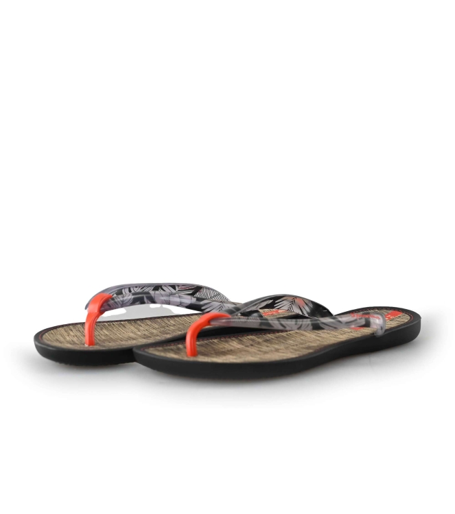 Ipamema Slippers