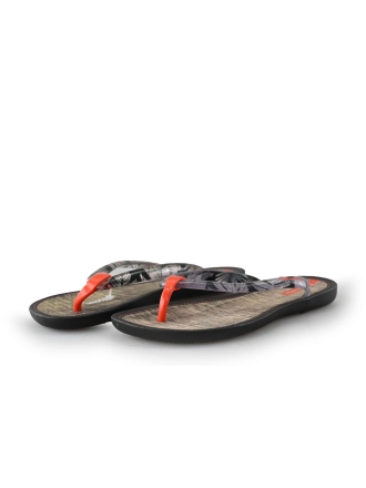 Ipamema Slippers 204141
 [MAAT] 41½
 