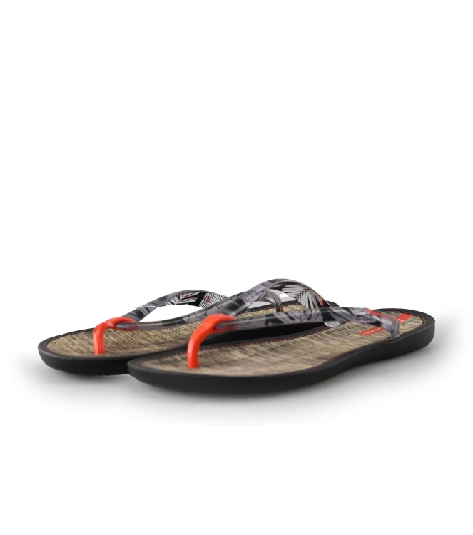 Ipamema Slippers