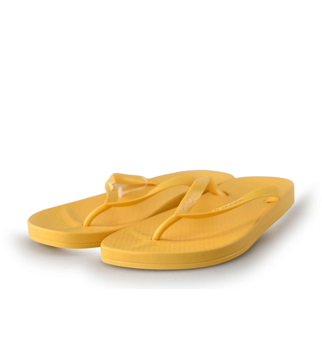 Ipamema Slippers