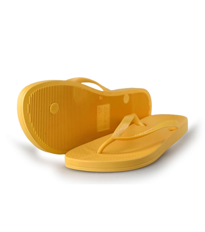 Ipamema Slippers
