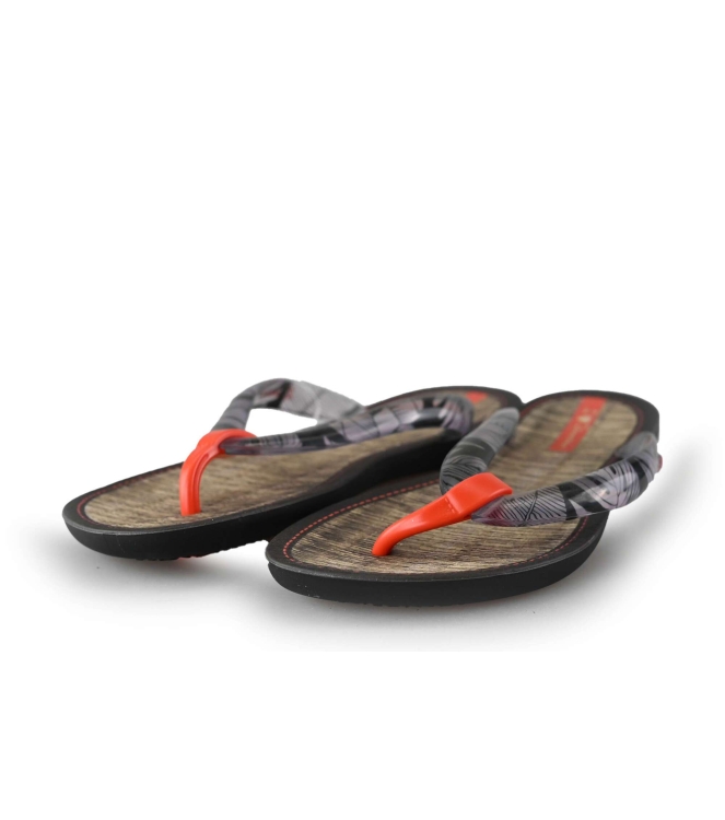 Ipamema Slippers