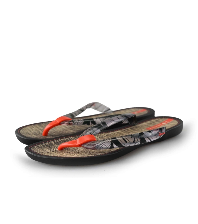 Ipamema Slippers