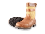 Travelin Snowboots