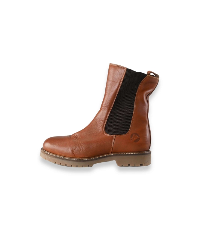 Travelin Chelsea Boots