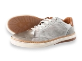 Travelin Sneakers