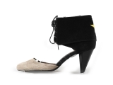 Mellow Yellow Pumps