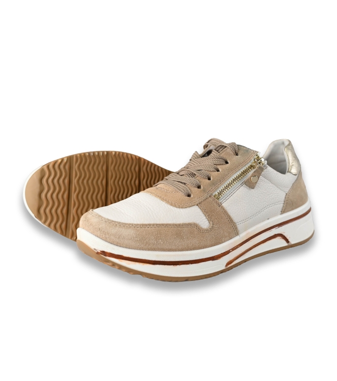 Ara Sneakers