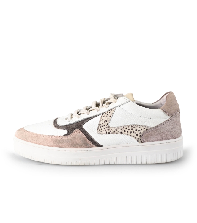 Maruti Sneakers
