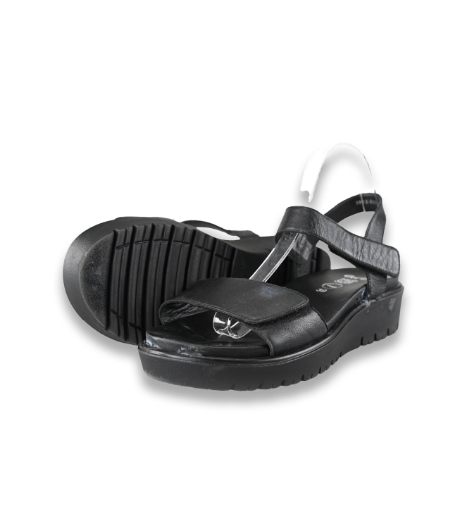 Ara Sandalen