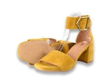 Via Vai Pumps