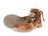 Ayana Sandalen