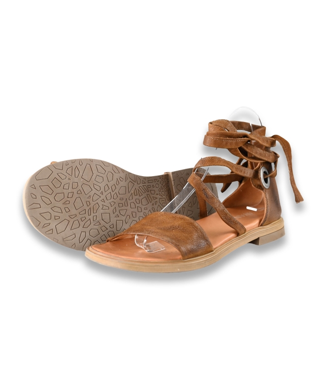 Ayana Sandalen